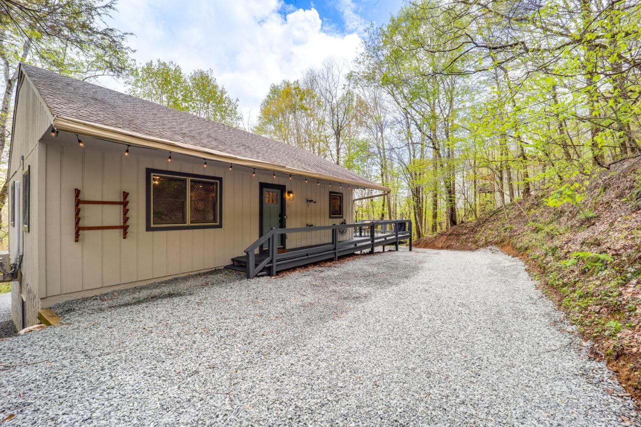 Pet-Friendly Boone Vacation Rental With Deck! المظهر الخارجي الصورة